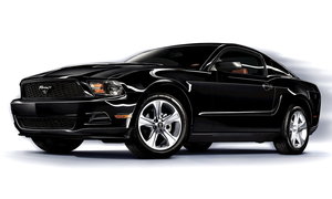 2011_Ford_Mustang_V6_wallpaper_car_photo.jpg